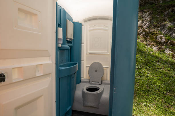 Affordable portable toilet rental in Spencerville, OH